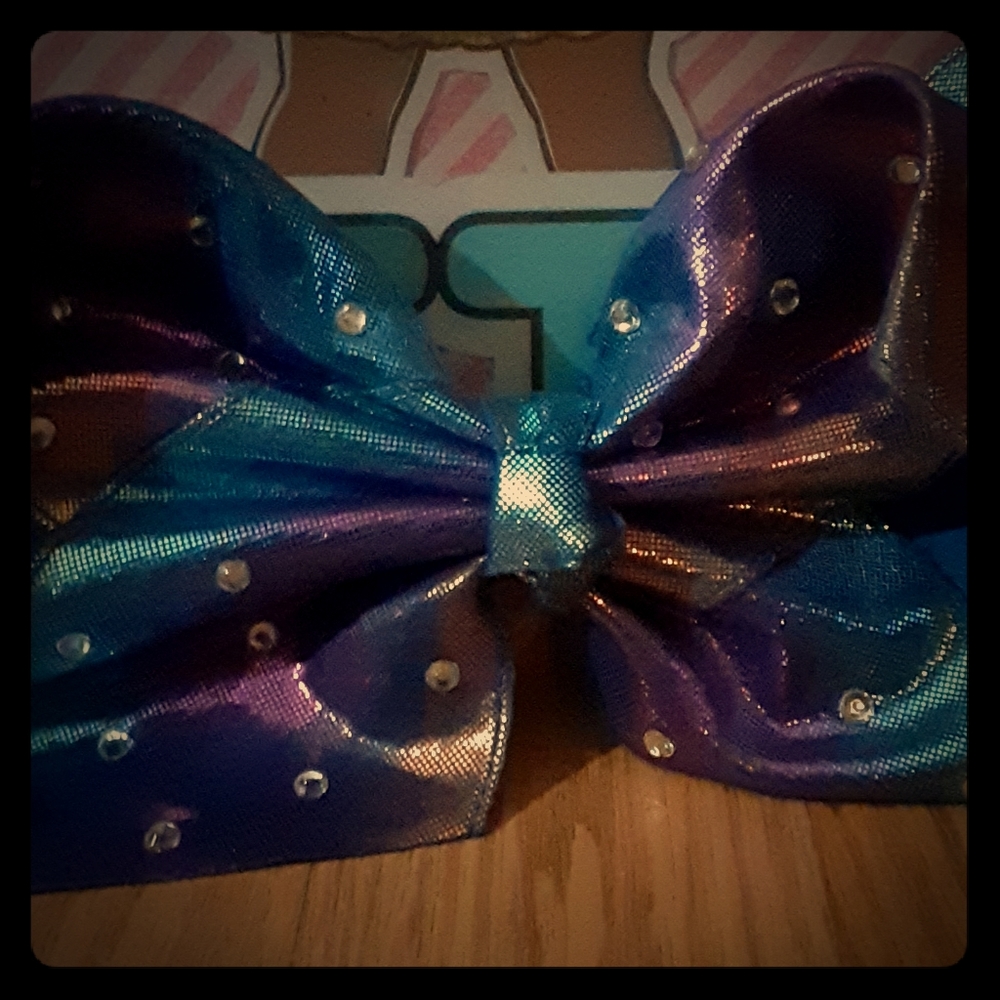 Bow